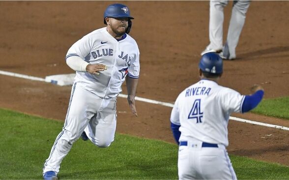 Kirk fue firmado por los Blue Jays en 2016. (Foto: MLB.com)