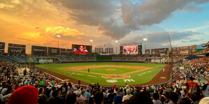 El Walmart Park, casa de los Sultanes de Monterrey, inaugurado el 13 de julio de 1990. (Cortesía)