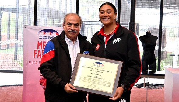 Salón de la Fama da reconocimiento a Megan Faraimo tras juego perfecto
