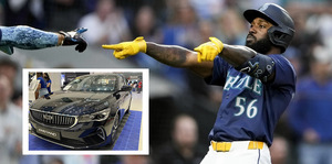 Randy Arozarena regala autos a sus dos entrenadores yucatecos