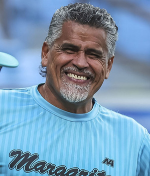 LVBP: Henry Blanco firma tres años más con Bravos de Margarita