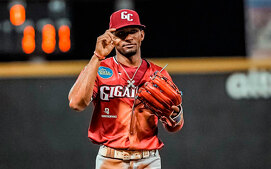 Johan Rojas debutó con el Licey antes de pasar a Gigantes. (IG: gigantescibao)