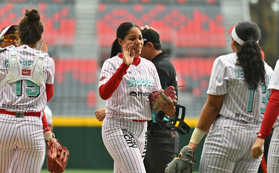 Diablos Rojos Femenil y Yilián Tornés son las más ganadoras de la Liga Mexicana de Softbol. (Cortesía)