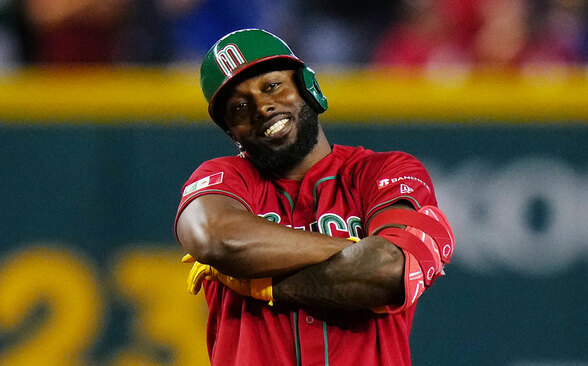 México jugará el mismo año el Clásico Mundial de Béisbol y el Mundial de Futbol de la FIFA. (Cortesía)