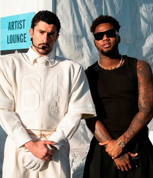 Ronald Acuña Jr. sorprendió a propios y extraños en el Medio Tiempo del Super Bowl LX. (IG: ronaldacunajr13)