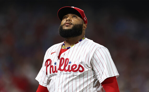 José Alvarado causó baja del roster de Venezuela para el Clásico Mundial de Béisbol 2026. (MLB.com)