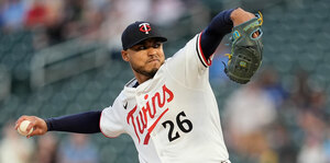 Taj Bradley causó baja del roster de México para el Clásico Mundial de Béisbol 2026. (MLB.com)