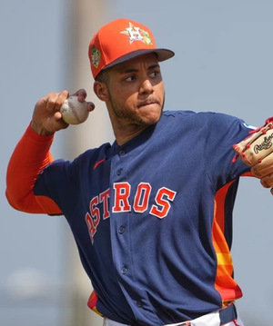 Jeremy Peña se pierde el Clásico al fracturarse el dedo