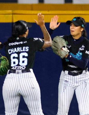 Sultanes Femenil vs. El Águila Softbol: Resumen Juego 1 Playoffs LMS 2026. (Foto: Roberto Alanís)