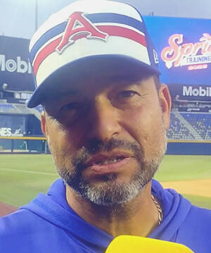 Juan Gabriel Castro aplaude llegada de Henry Blanco, manager Sultanes