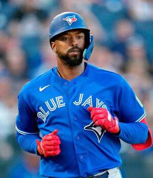Eloy Jiménez sorprendió a Blue Jays durante el Spring Training (FOTO: MLB.com)