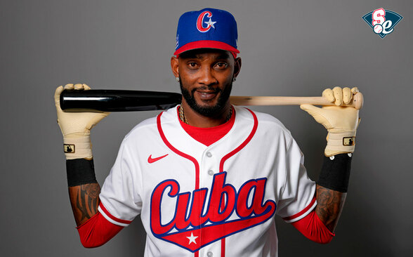 Alexei Ramírez jugó con Cuba el pasado Clásico Mundial de Béisbol a sus 44 años de edad (FOTO: MLB.com)