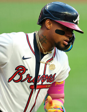 Ronald Acuña Jr. fue puesto en la lista de lesionados de los Atlanta Braves (FOTO: MLB.com)