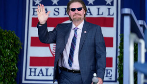 Wade Boggs visitó a los Red Sox en el 125 aniversario del primer juego en Fenway Park (FOTO: Especial)