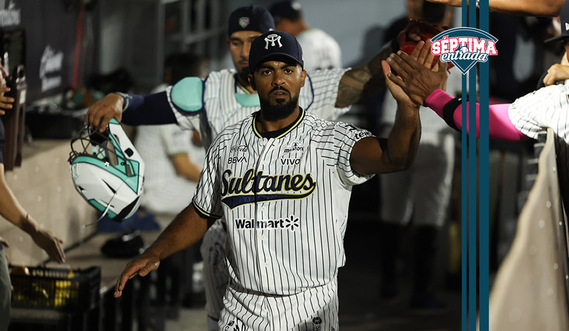 "Gran trabajo en equipo": Stephen Tarpley autor de sin hit ni carrera