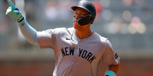 Aaron Judge está empatado como el 6.° mejor jonronero en la historia de Yankees. (MLB.com)